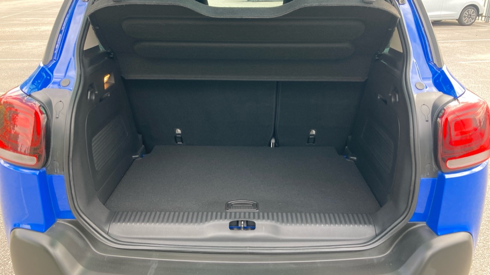 Citroen C3 Aircross 1.5 BlueHDi Shine 5dr Diesel Hatchback - Image 4