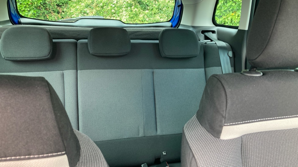 Citroen C3 Aircross 1.5 BlueHDi Shine 5dr Diesel Hatchback - Image 15