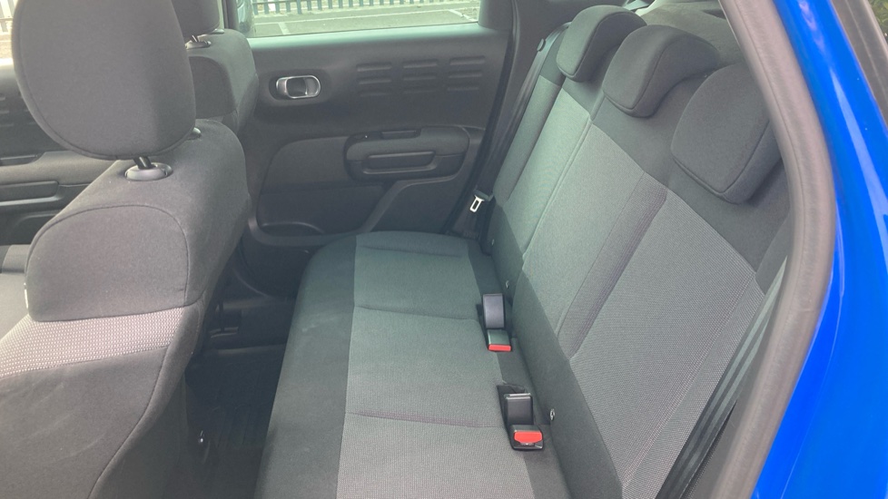 Citroen C3 Aircross 1.5 BlueHDi Shine 5dr Diesel Hatchback - Image 16