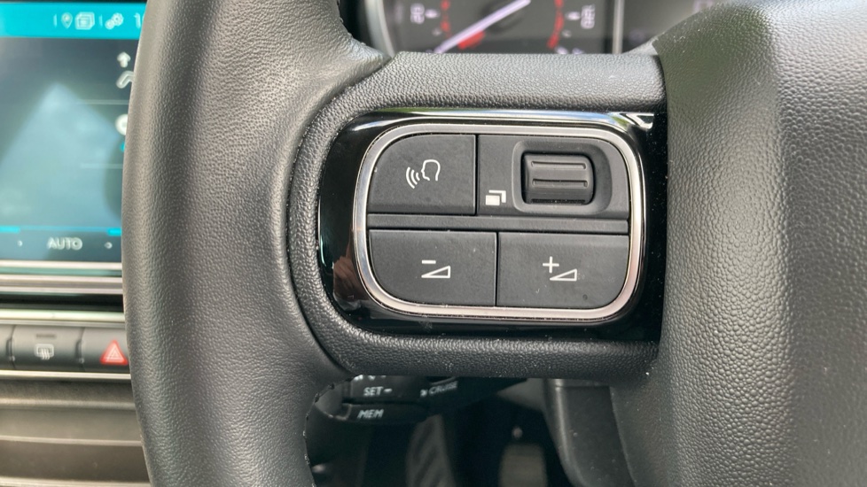 Citroen C3 Aircross 1.5 BlueHDi Shine 5dr Diesel Hatchback - Image 30