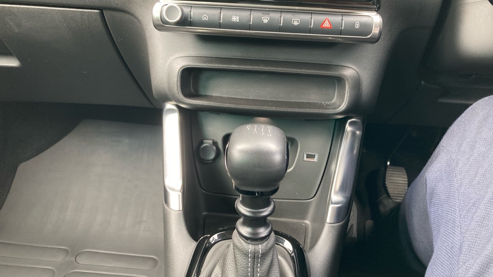 Citroen C3 Aircross 1.5 BlueHDi Shine 5dr Diesel Hatchback - Image 41