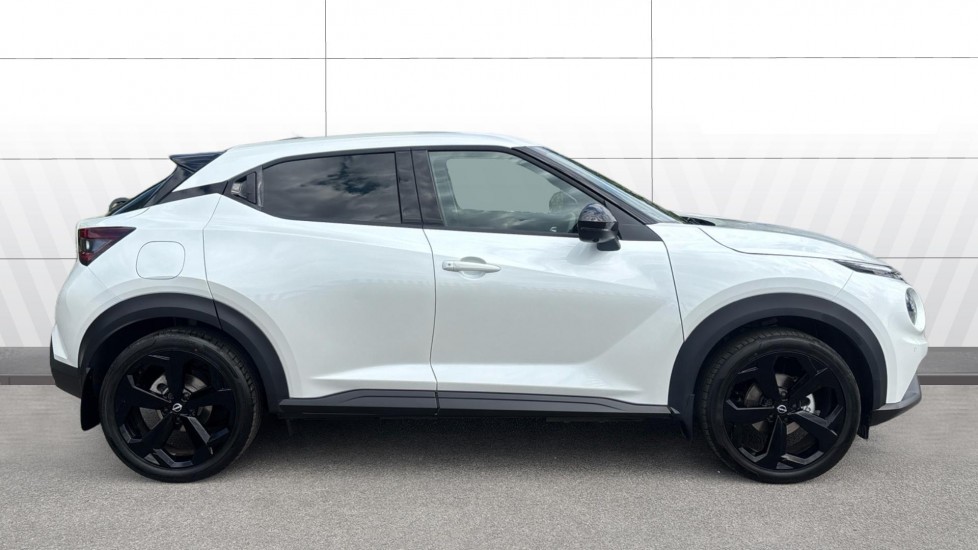 Nissan Juke 1.6 Hybrid Tekna 5dr Auto Hybrid Hatchback - Image 5