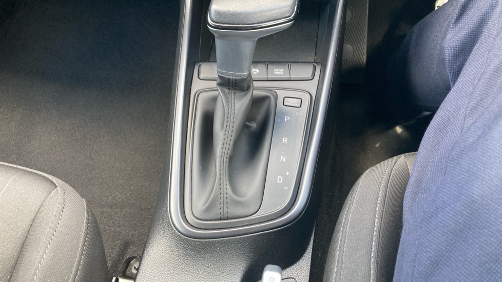 Hyundai BAYON 1.0 TGDi 48V MHEV SE Connect 5dr DCT Petrol Hatchback - Image 24