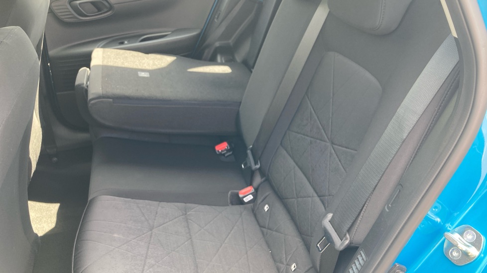 Hyundai BAYON 1.0 TGDi 48V MHEV SE Connect 5dr DCT Petrol Hatchback - Image 31
