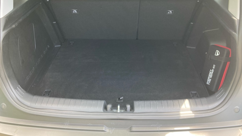 Hyundai BAYON 1.0 TGDi 48V MHEV SE Connect 5dr DCT Petrol Hatchback - Image 33