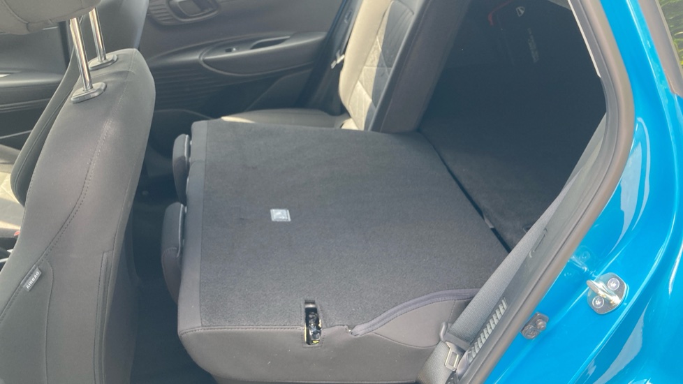 Hyundai BAYON 1.0 TGDi 48V MHEV SE Connect 5dr DCT Petrol Hatchback - Image 34