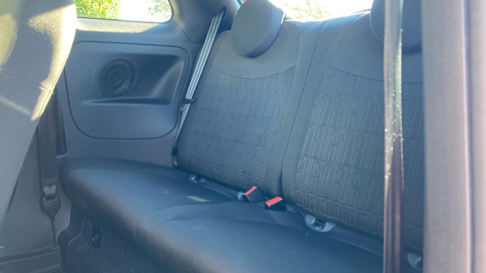 Fiat 500 1.0 Mild Hybrid 3dr Petrol Hatchback - Image 16