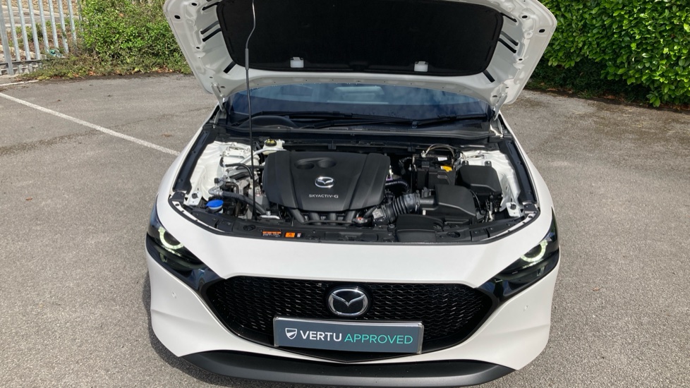 Mazda 3 2.0 e-Skyactiv G MHEV Sport Lux 5dr Petrol Hatchback - Image 8