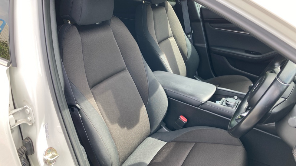 Mazda 3 2.0 e-Skyactiv G MHEV Sport Lux 5dr Petrol Hatchback - Image 23