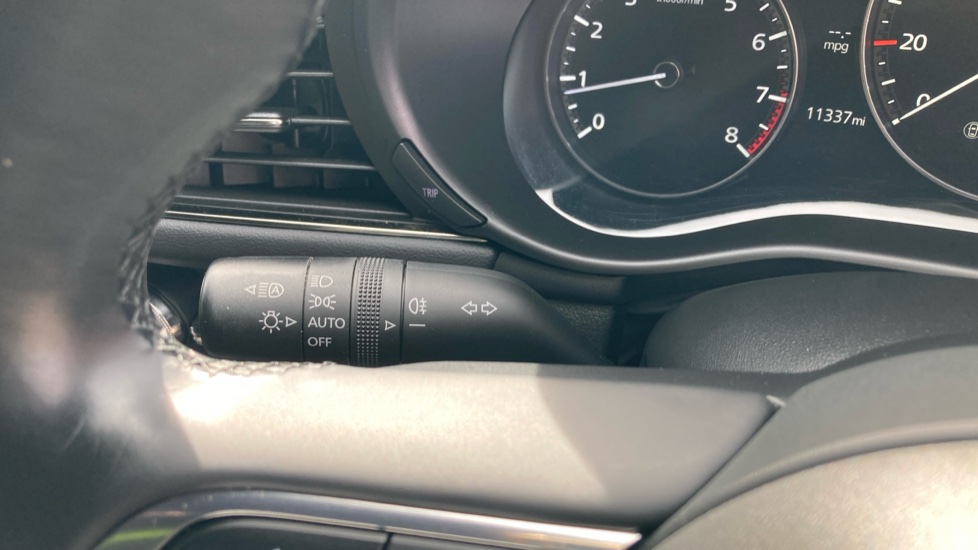 Mazda 3 2.0 e-Skyactiv G MHEV Sport Lux 5dr Petrol Hatchback - Image 29