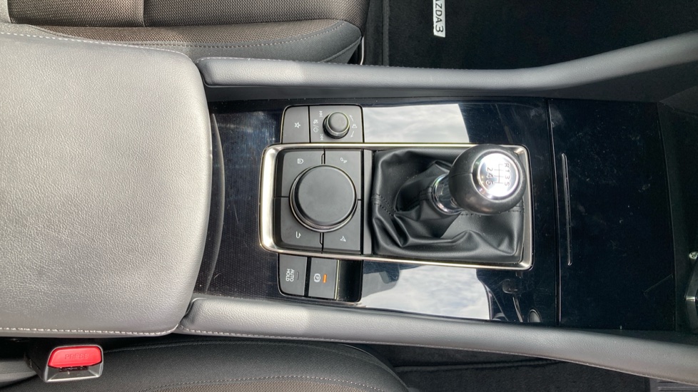 Mazda 3 2.0 e-Skyactiv G MHEV Sport Lux 5dr Petrol Hatchback - Image 32
