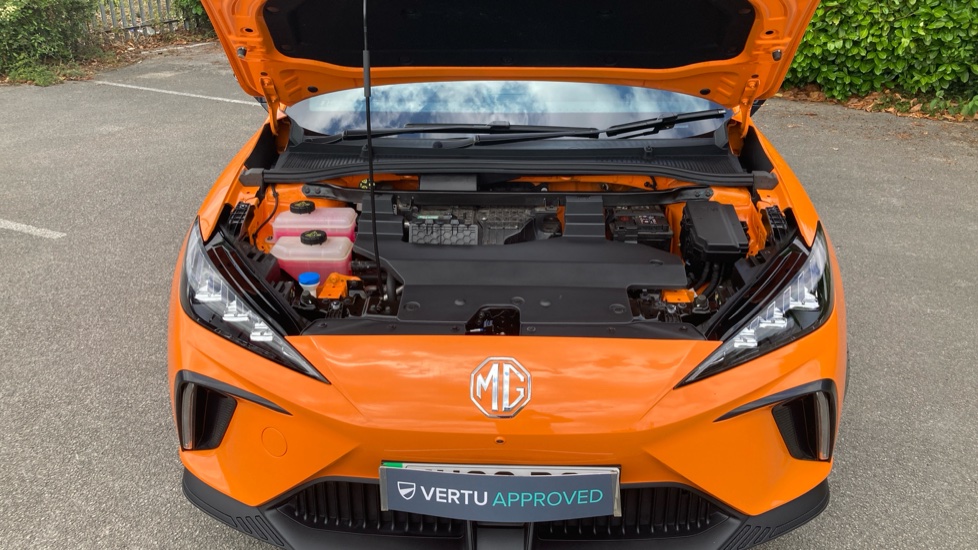 MG MG4 150kW Trophy EV Long Range 64kWh 5dr Auto Electric Hatchback - Image 8