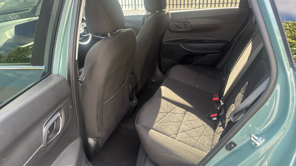 Hyundai BAYON 1.0 TGDi 48V MHEV Premium 5dr Petrol Hatchback - Image 16