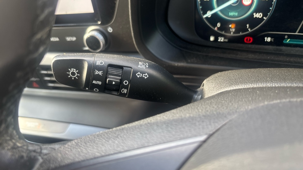 Hyundai BAYON 1.0 TGDi 48V MHEV Premium 5dr Petrol Hatchback - Image 27