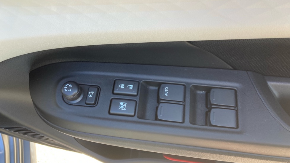 Suzuki Swift 1.2 Mild Hybrid Ultra 5dr Petrol Hatchback - Image 22