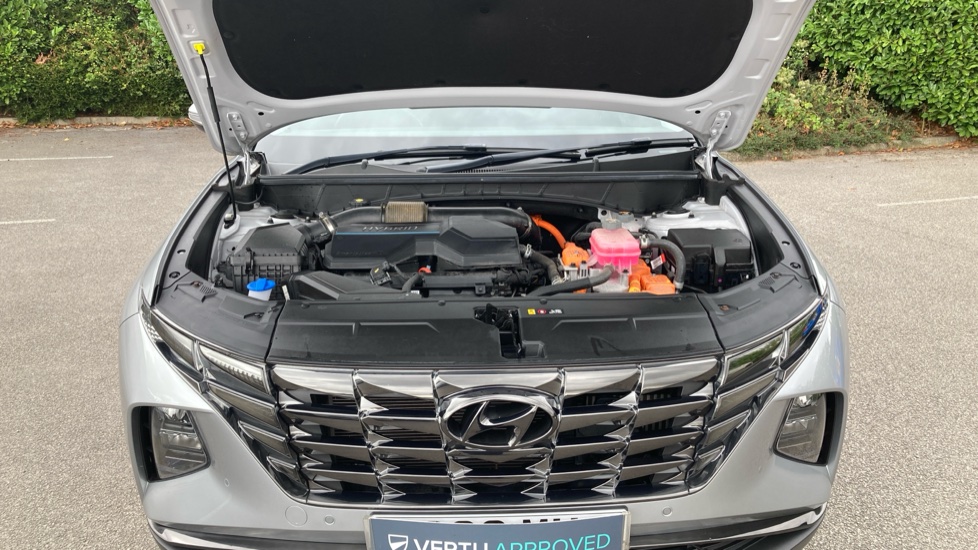 Hyundai TUCSON 1.6 TGDi Hybrid 230 Premium 5dr 2WD Auto Hybrid Estate - Image 8
