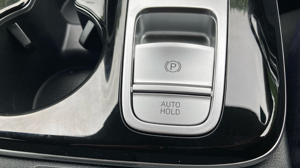 Hyundai TUCSON 1.6 TGDi Hybrid 230 Premium 5dr 2WD Auto Hybrid Estate - Image 29