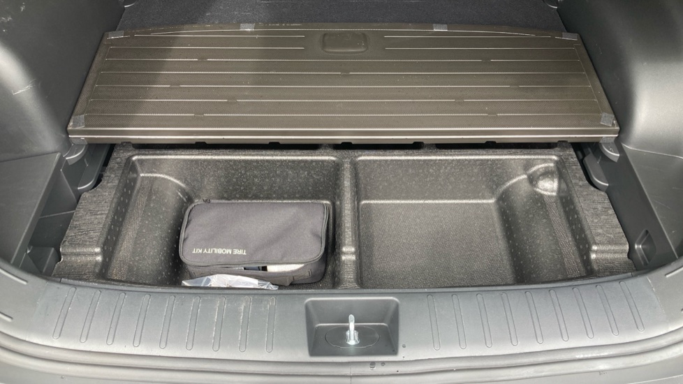 Hyundai TUCSON 1.6 TGDi Hybrid 230 Premium 5dr 2WD Auto Hybrid Estate - Image 39