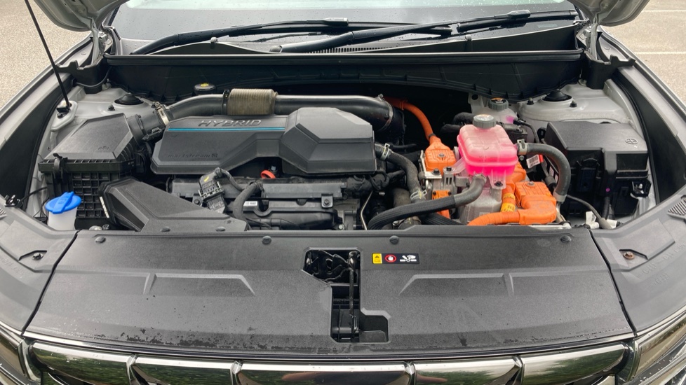 Hyundai TUCSON 1.6 TGDi Hybrid 230 Premium 5dr 2WD Auto Hybrid Estate - Image 48