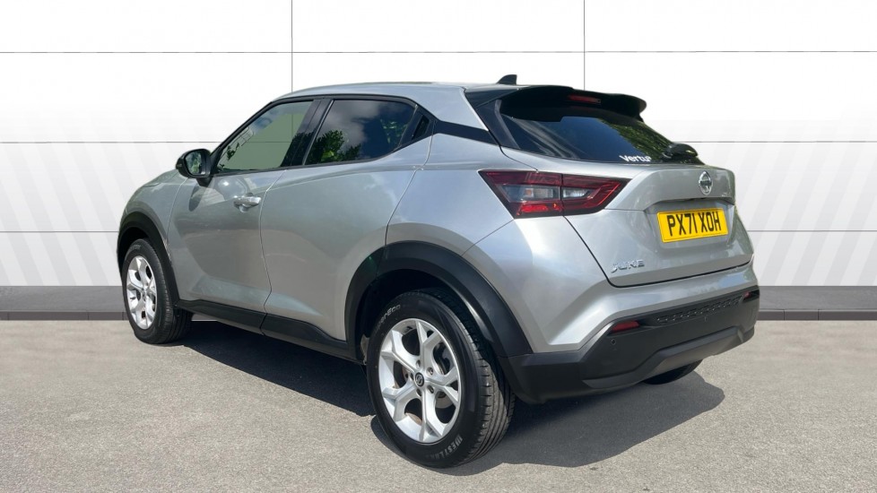 Nissan Juke 1.0 DiG-T 114 N-Connecta 5dr DCT Petrol Hatchback - Image 2