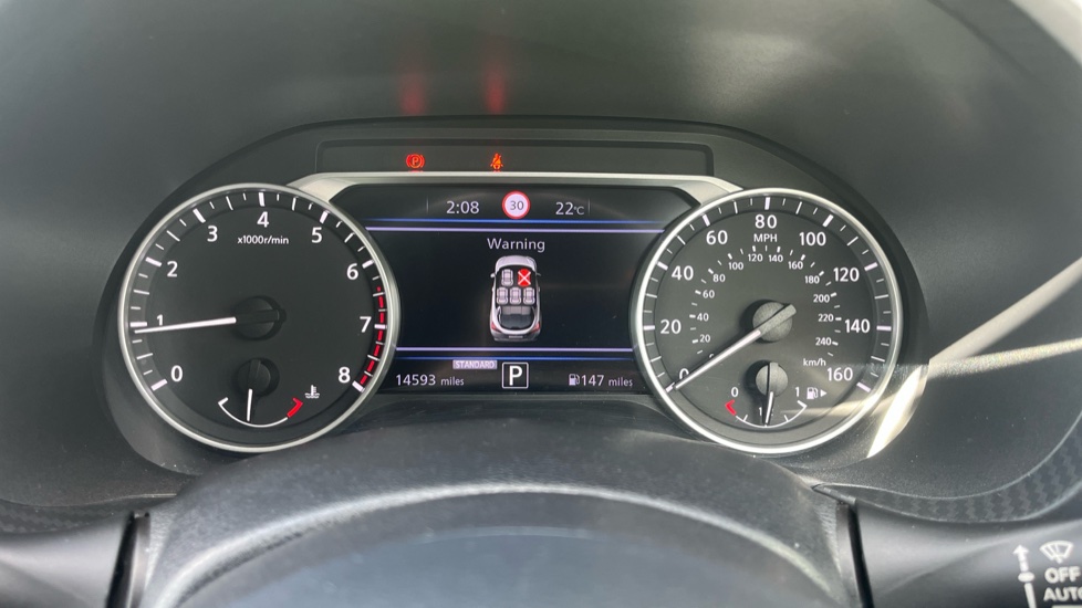 Nissan Juke 1.0 DiG-T 114 N-Connecta 5dr DCT Petrol Hatchback - Image 18