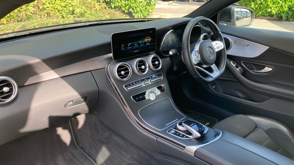 Mercedes-Benz C-Class C300d AMG Line Premium 2dr 9G-Tronic Diesel Coupe - Image 9