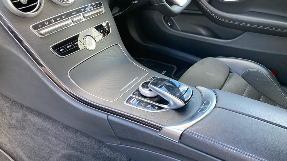 Mercedes-Benz C-Class C300d AMG Line Premium 2dr 9G-Tronic Diesel Coupe - Image 13