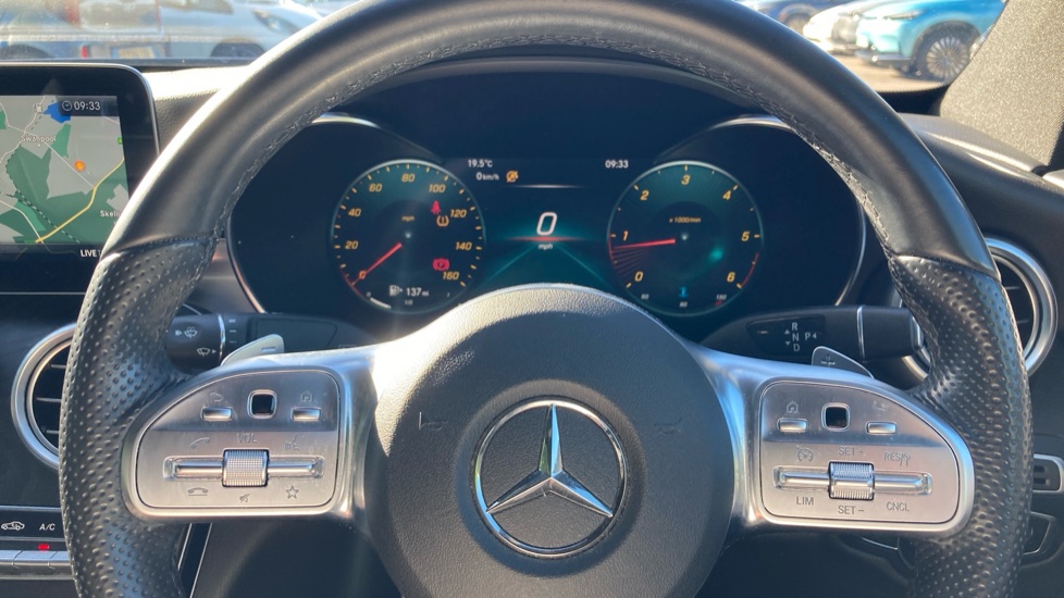 Mercedes-Benz C-Class C300d AMG Line Premium 2dr 9G-Tronic Diesel Coupe - Image 18