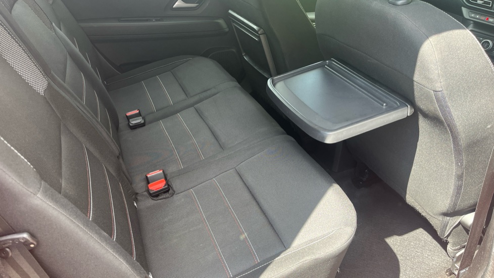 Dacia Jogger 1.0 TCe Extreme SE 5dr Petrol Estate - Image 28