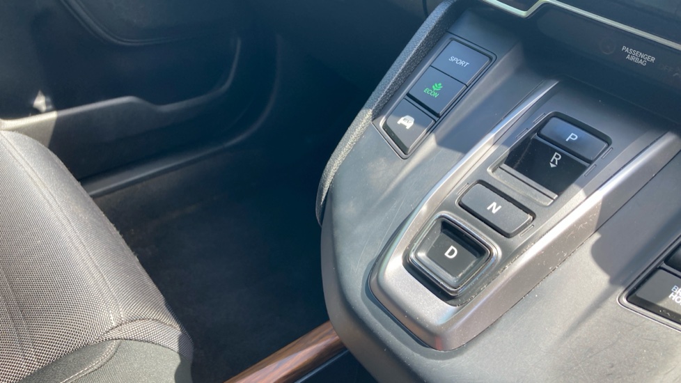 Honda CR-V 2.0 i-MMD Hybrid SE 5dr eCVT Hybrid Estate - Image 13