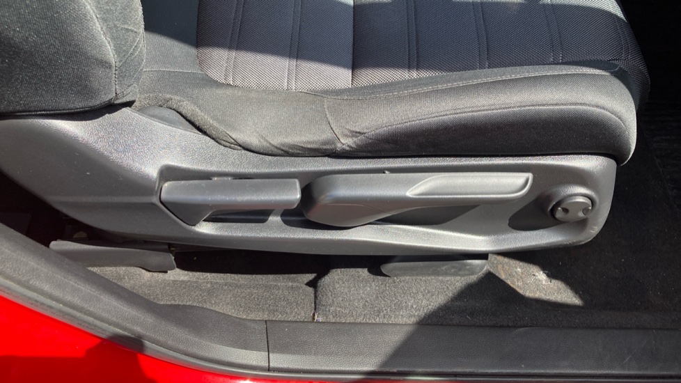 Honda CR-V 2.0 i-MMD Hybrid SE 5dr eCVT Hybrid Estate - Image 27