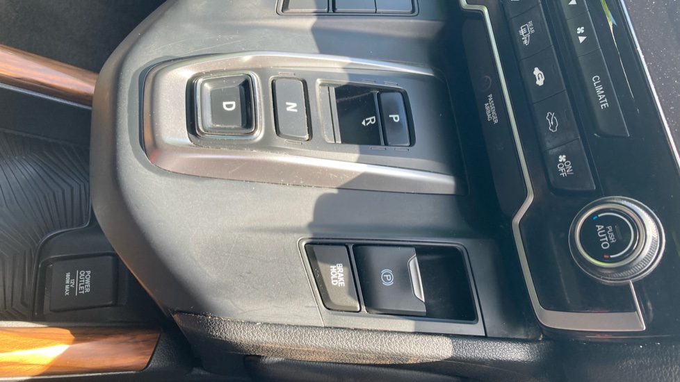 Honda CR-V 2.0 i-MMD Hybrid SE 5dr eCVT Hybrid Estate - Image 33