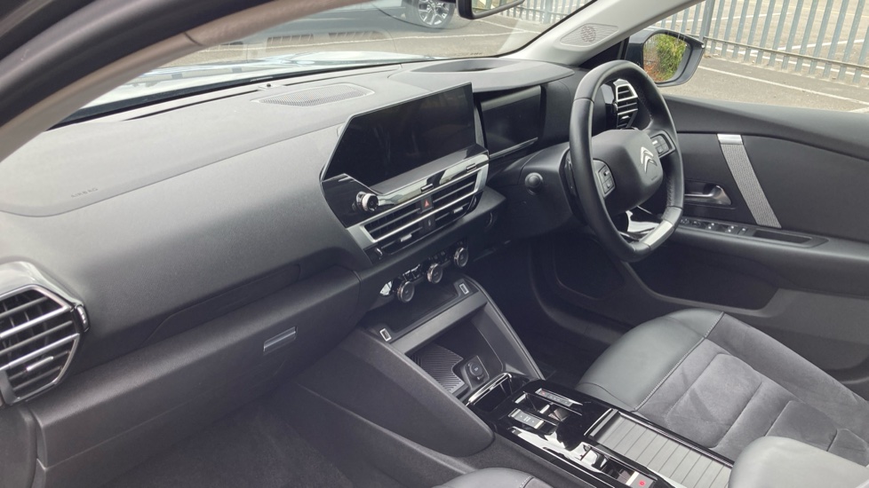 Citroen C4 1.2 PureTech [130] Shine Plus 5dr Auto Petrol Hatchback - Image 9