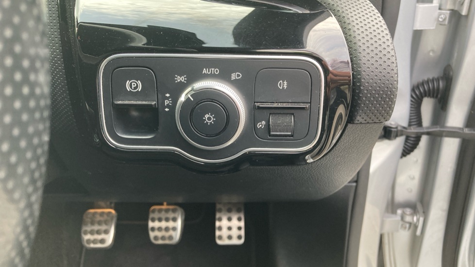 Mercedes-Benz A-Class A200 AMG Line 5dr Petrol Hatchback - Image 24