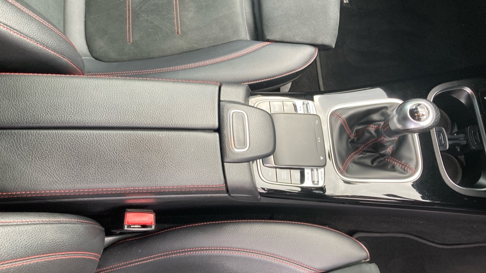 Mercedes-Benz A-Class A200 AMG Line 5dr Petrol Hatchback - Image 29