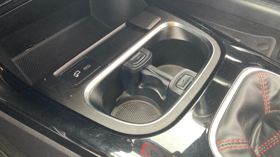 Mercedes-Benz A-Class A200 AMG Line 5dr Petrol Hatchback - Image 42