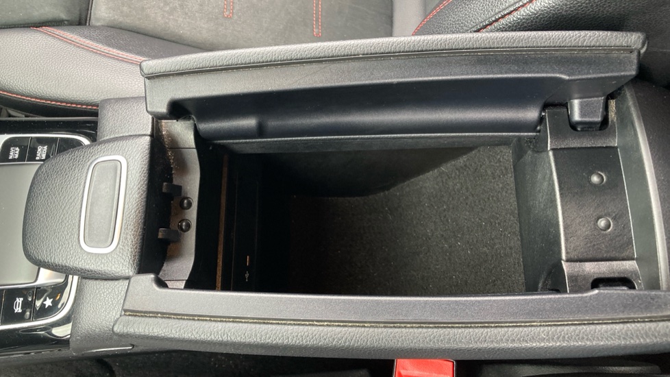 Mercedes-Benz A-Class A200 AMG Line 5dr Petrol Hatchback - Image 44