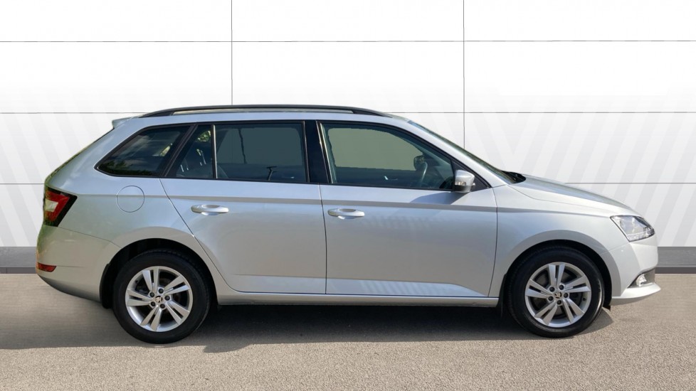 Skoda Fabia 1.0 TSI 110 SE 5dr DSG Petrol Estate - Image 5