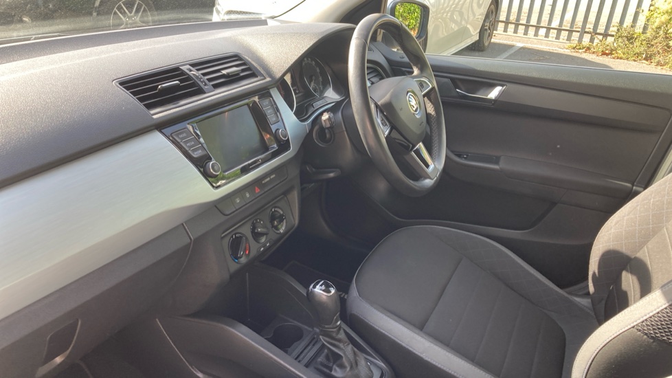 Skoda Fabia 1.0 TSI 110 SE 5dr DSG Petrol Estate - Image 9