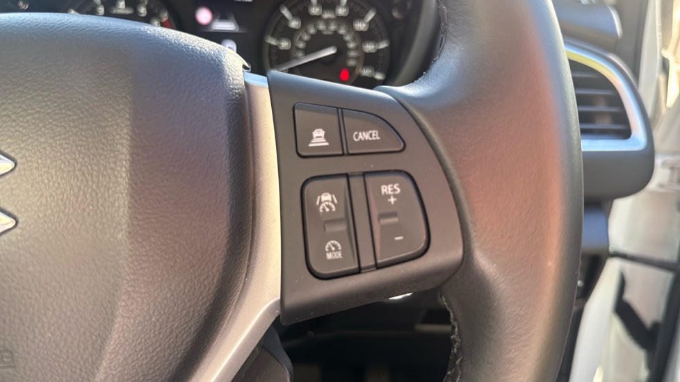 Suzuki S-Cross 1.4 Boosterjet 48V Hybrid Motion 5dr Petrol Hatchback - Image 24