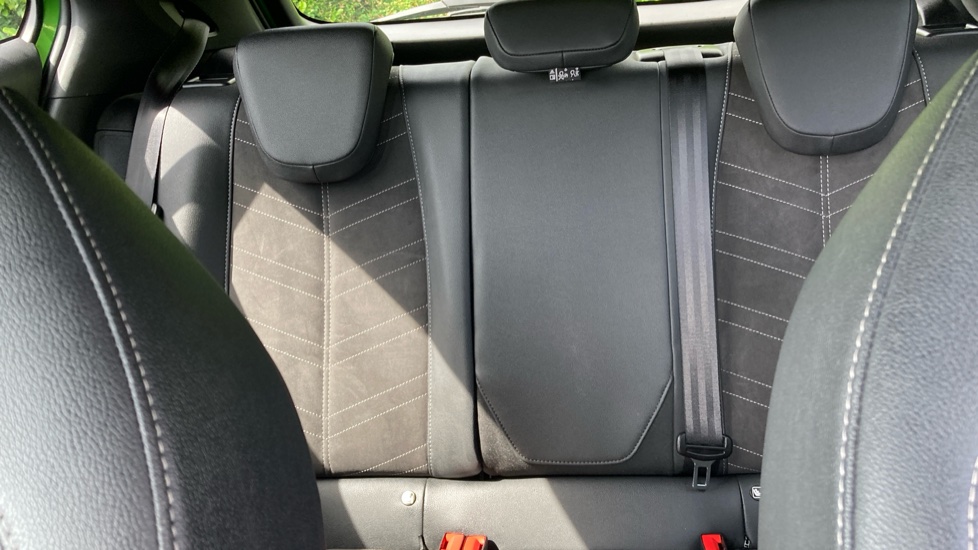 Vauxhall Mokka 100kW Ultimate 50kWh 5dr Auto Electric Hatchback - Image 15