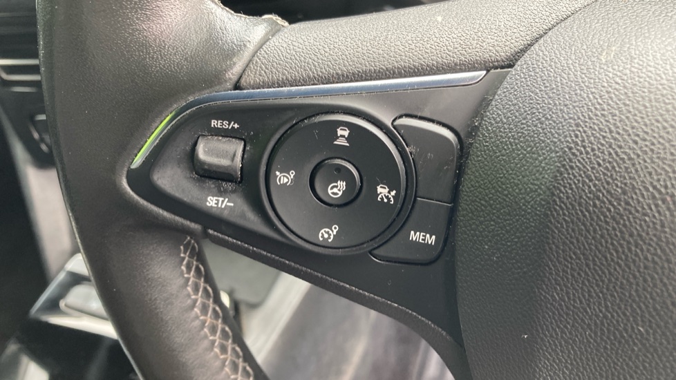 Vauxhall Mokka 100kW Ultimate 50kWh 5dr Auto Electric Hatchback - Image 27