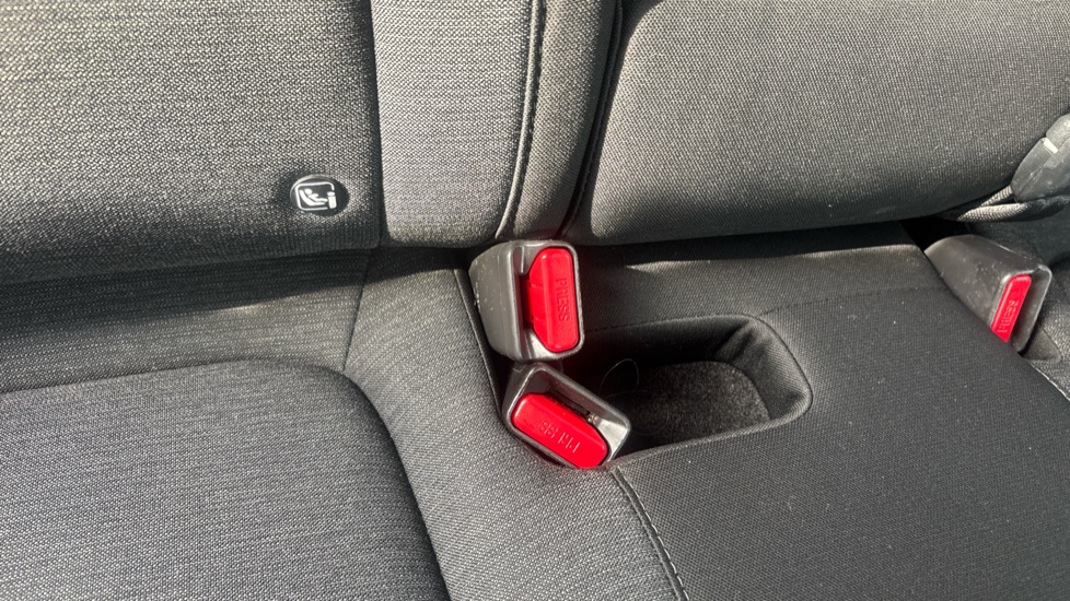 Hyundai KONA 100kW Premium 39kWh 5dr Auto Electric Hatchback - Image 17