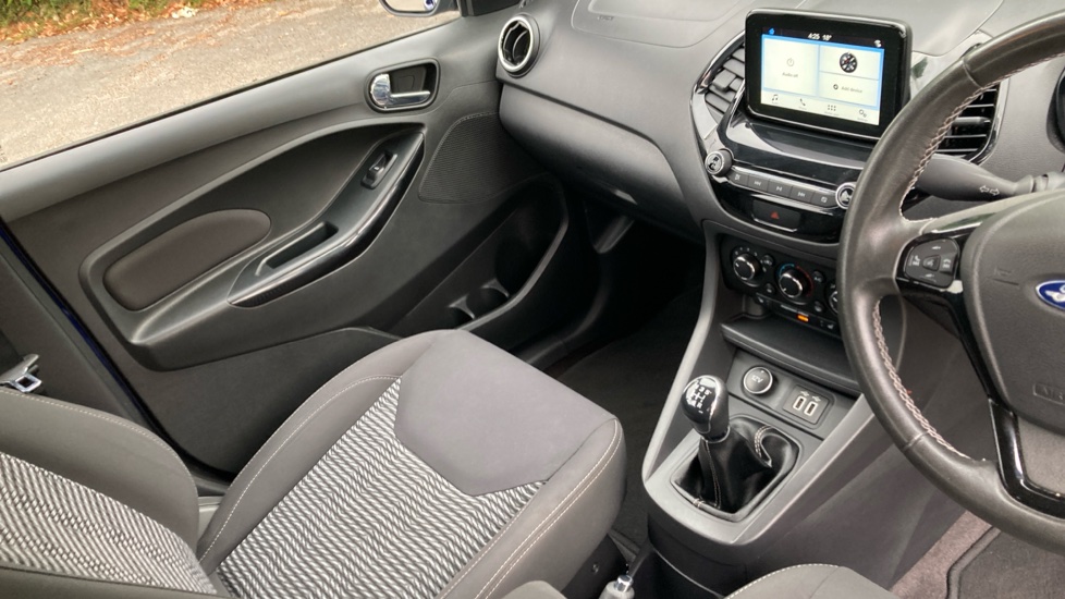 Ford KA+ 1.2 85 Zetec 5dr Petrol Hatchback - Image 14