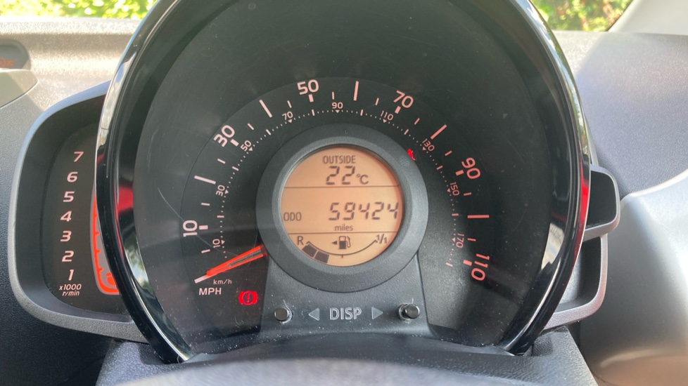 Toyota Aygo 1.0 VVT-i X-Play 5dr Petrol Hatchback - Image 18