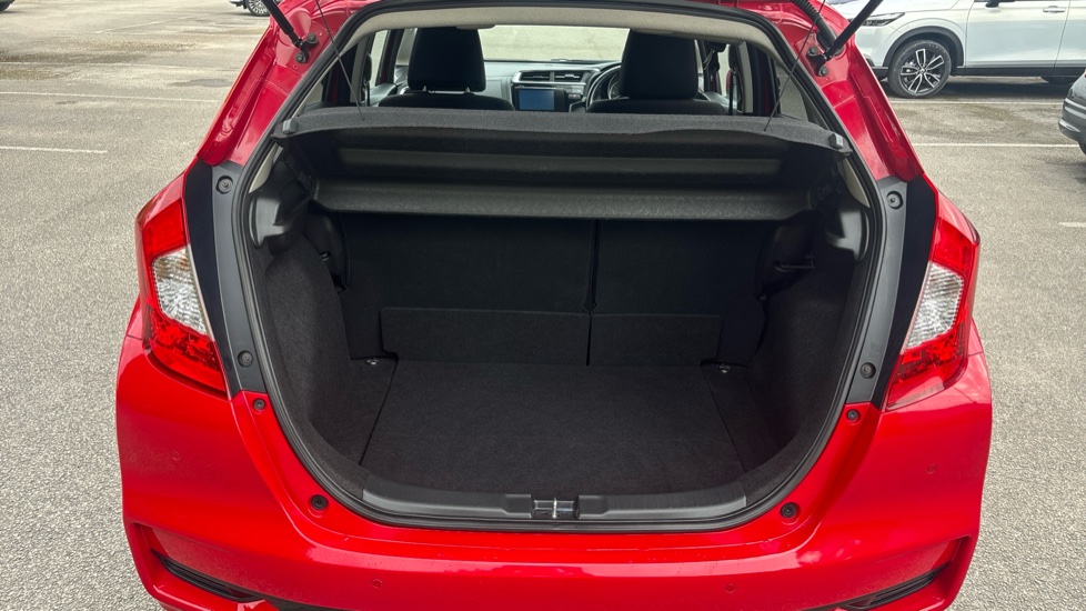 Honda Jazz 1.3 i-VTEC EX Navi 5dr CVT Petrol Hatchback - Image 4