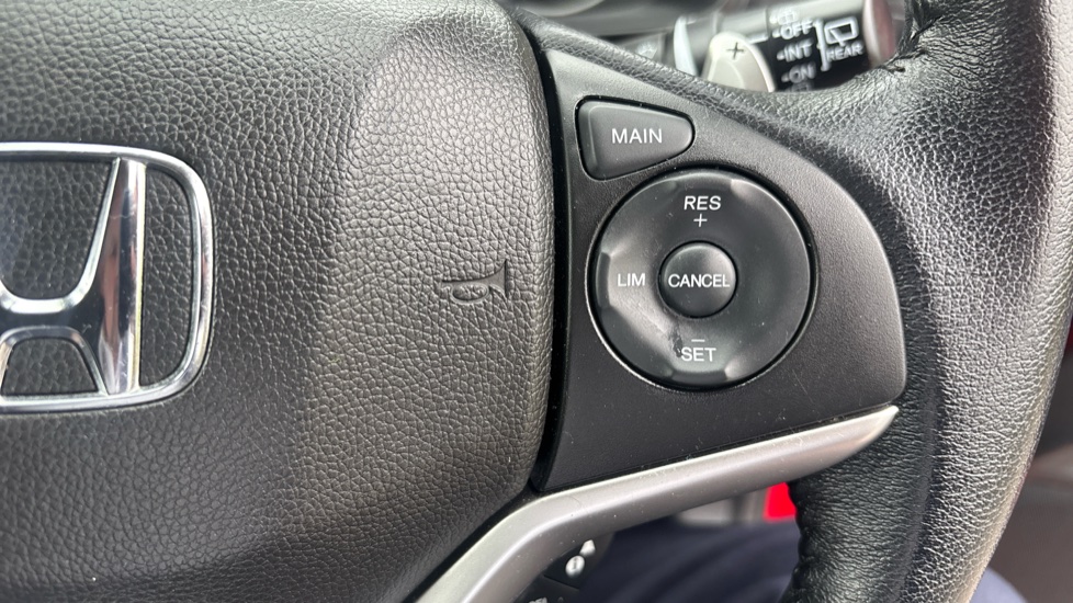 Honda Jazz 1.3 i-VTEC EX Navi 5dr CVT Petrol Hatchback - Image 25