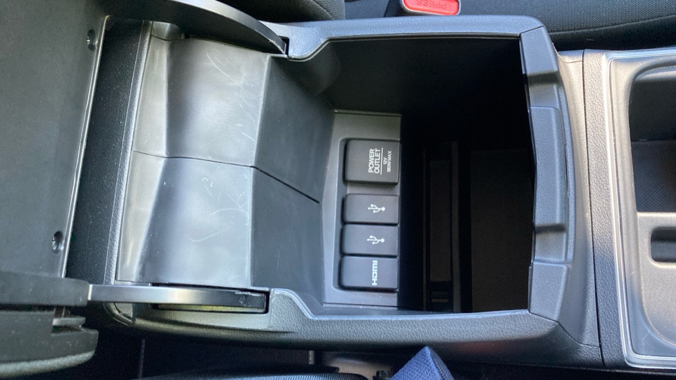 Honda CR-V 2.0 i-VTEC SE Plus 5dr 2WD [Nav] Petrol Estate - Image 36