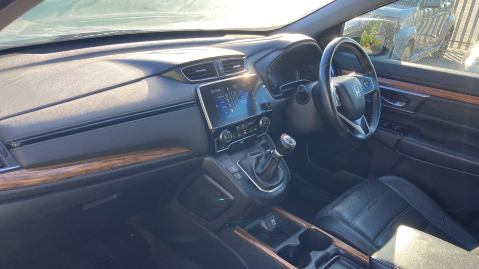 Honda CR-V 1.5 VTEC Turbo EX 5dr Petrol Estate - Image 9