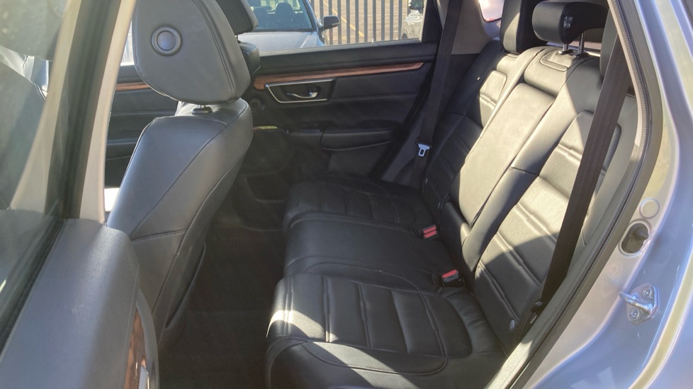 Honda CR-V 1.5 VTEC Turbo EX 5dr Petrol Estate - Image 16